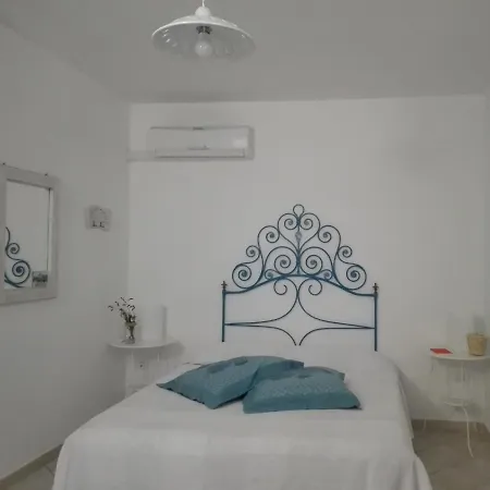 Le Pavoncelle Blu לינה וארוחת בוקר נואורו